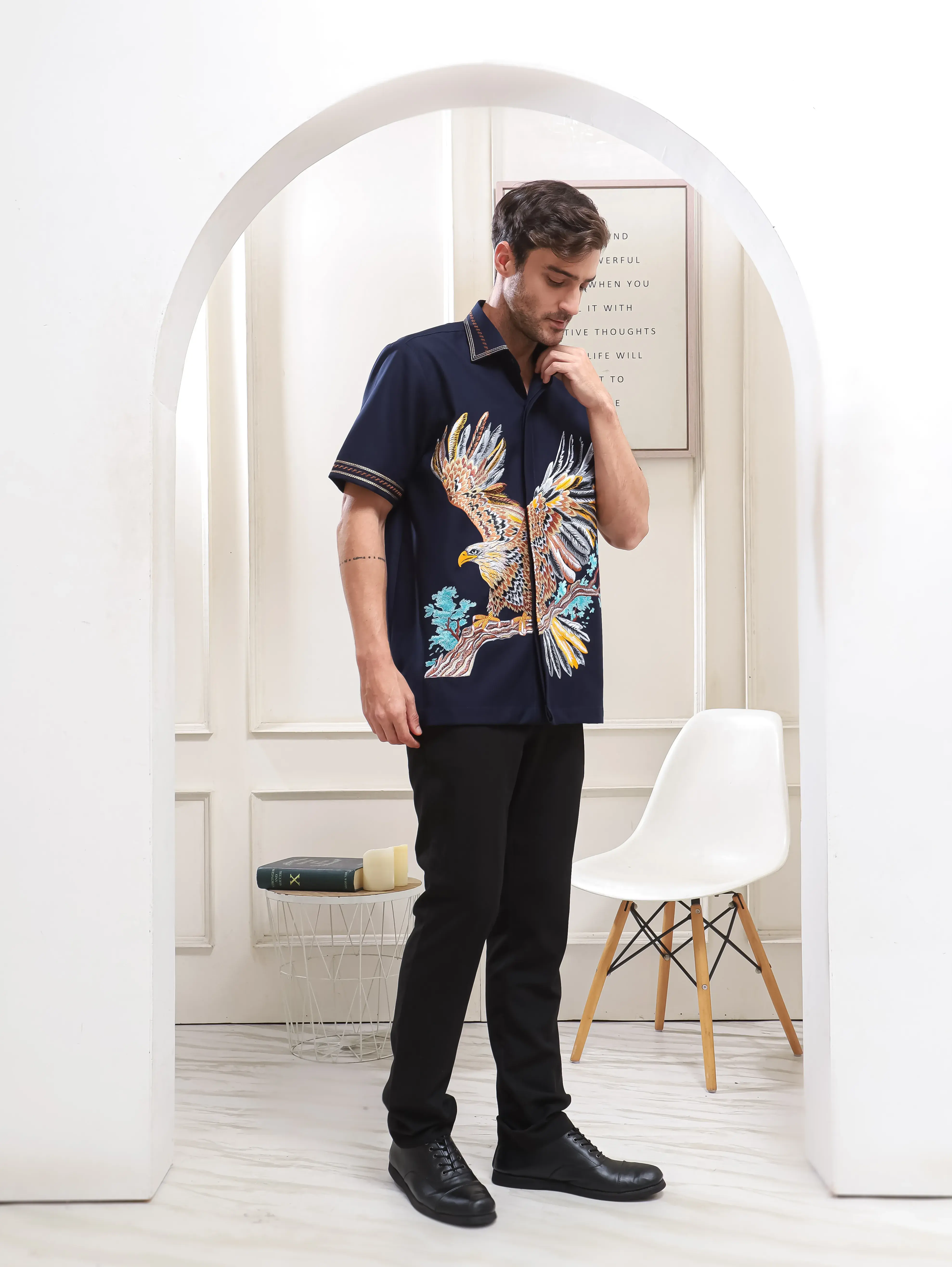 Kemeja Garuda Hunter