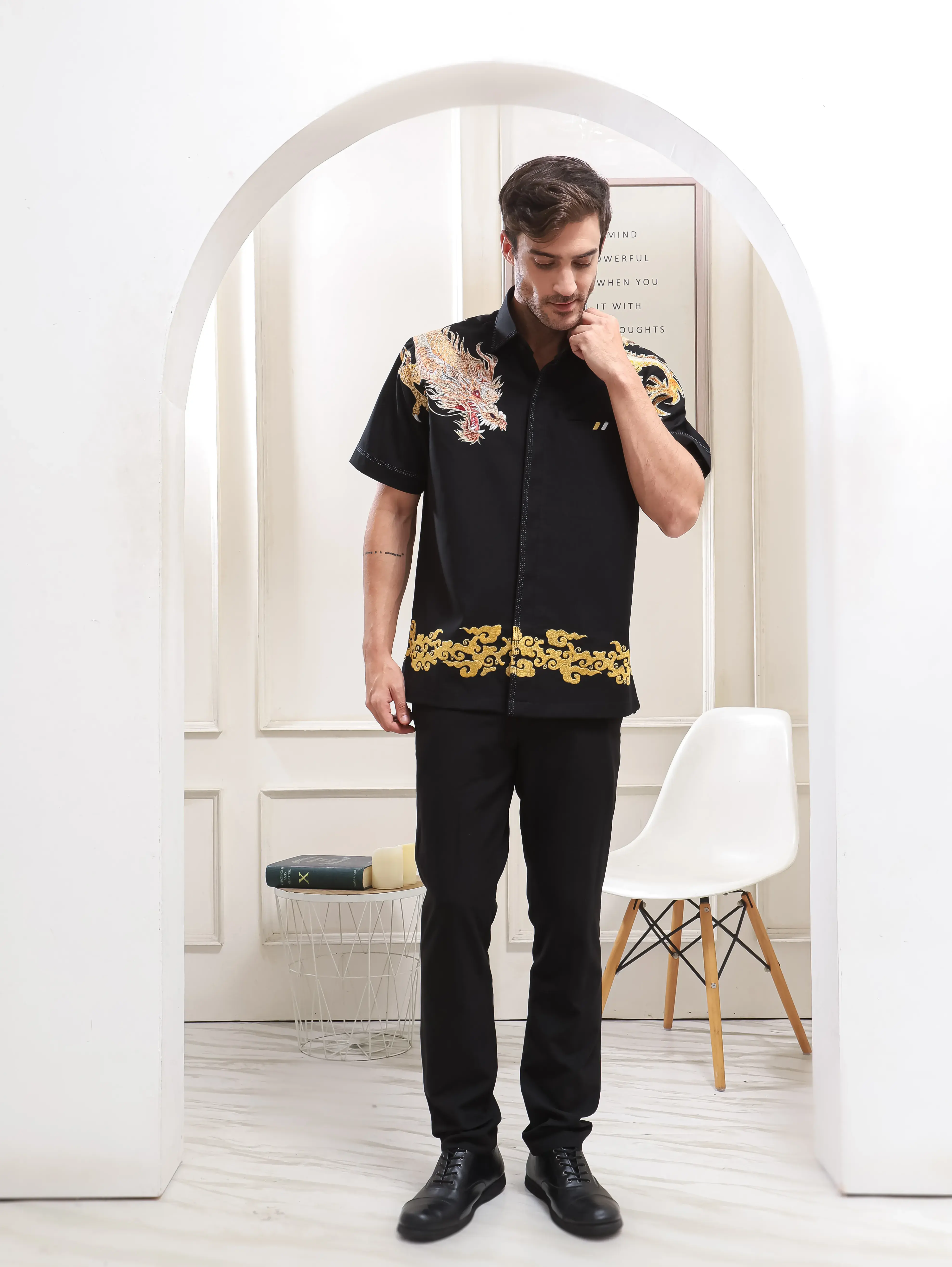 Kemeja Golden Dragon