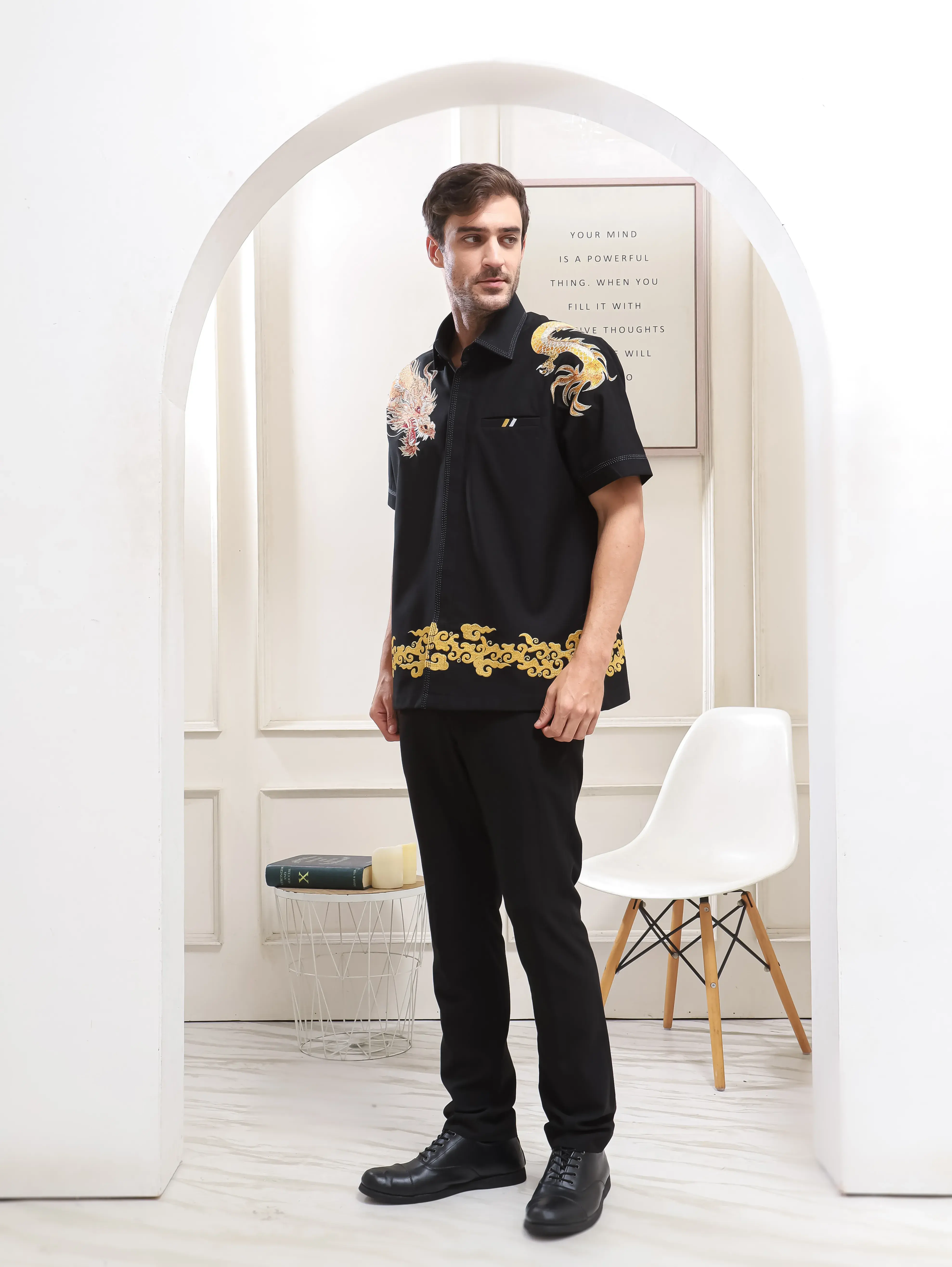 Kemeja Golden Dragon