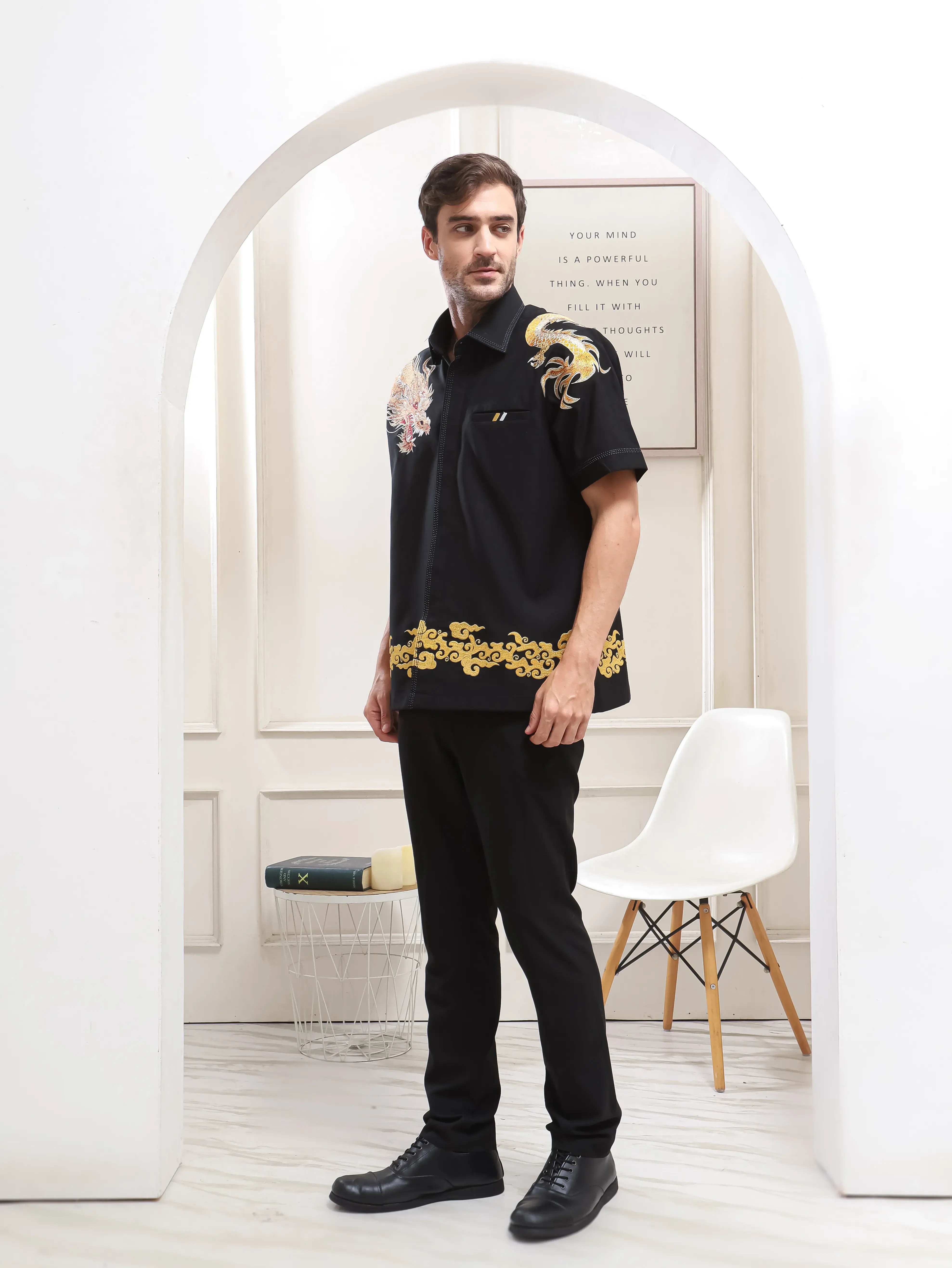 Kemeja Golden Dragon