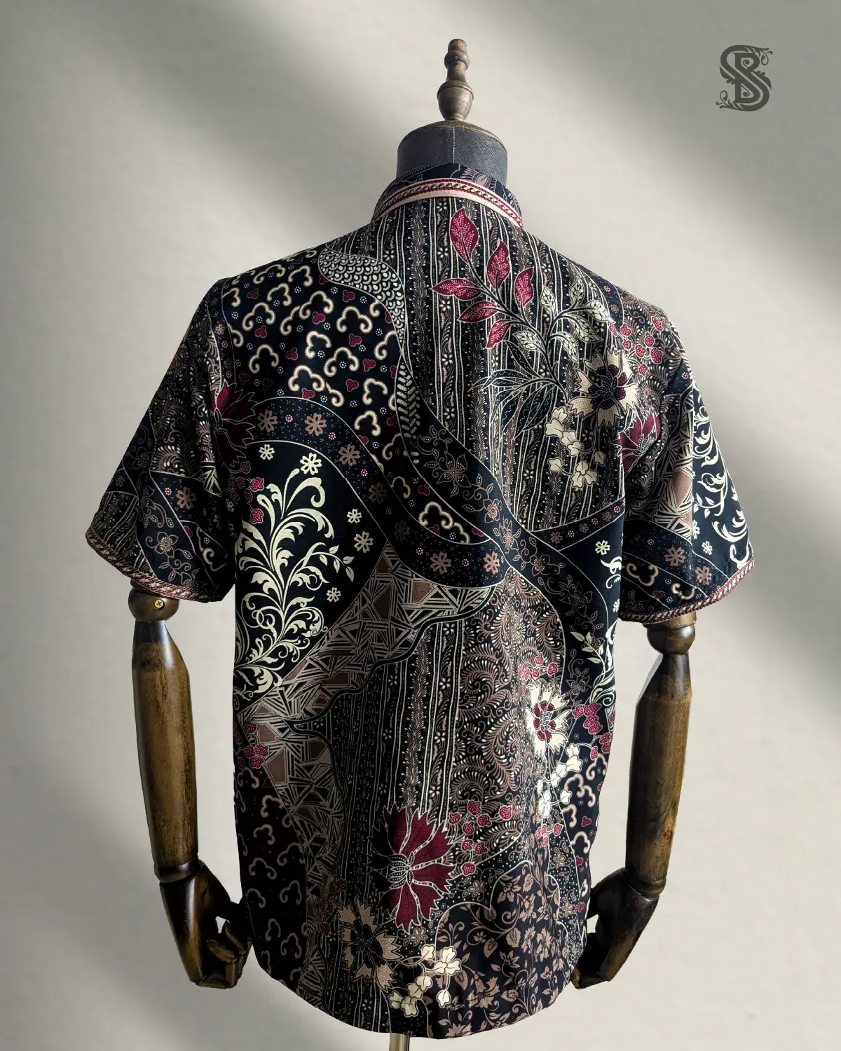 Batik Suryanegara Adimulyo