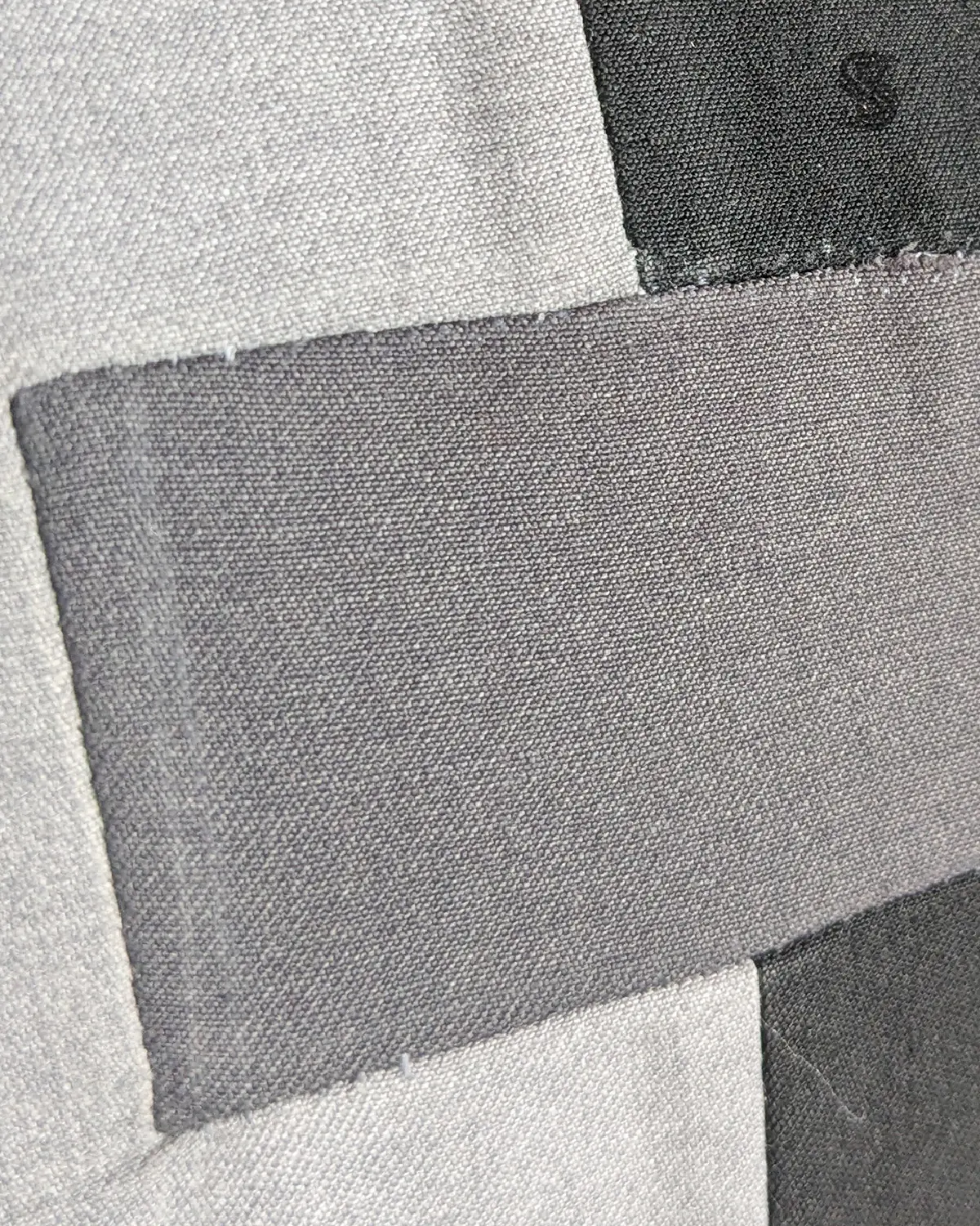 Grand Noir Geometria