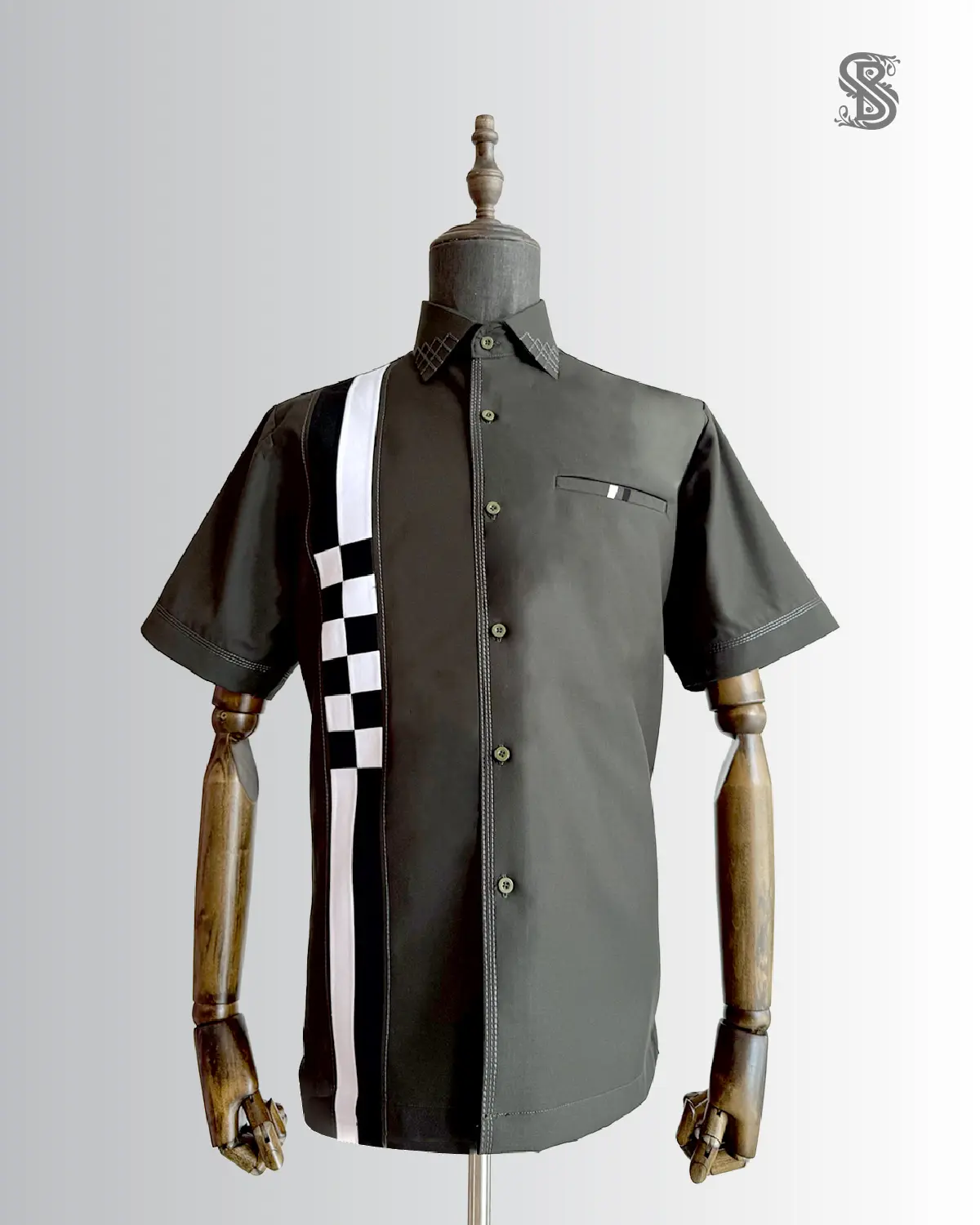 Kemeja Monochrome Velocity