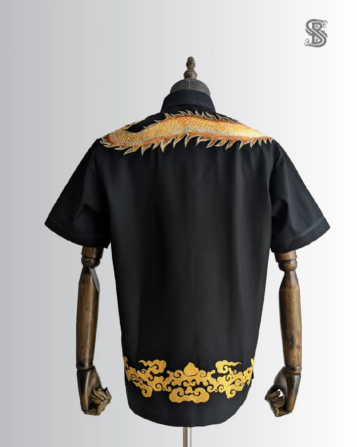 Kemeja Golden Dragon