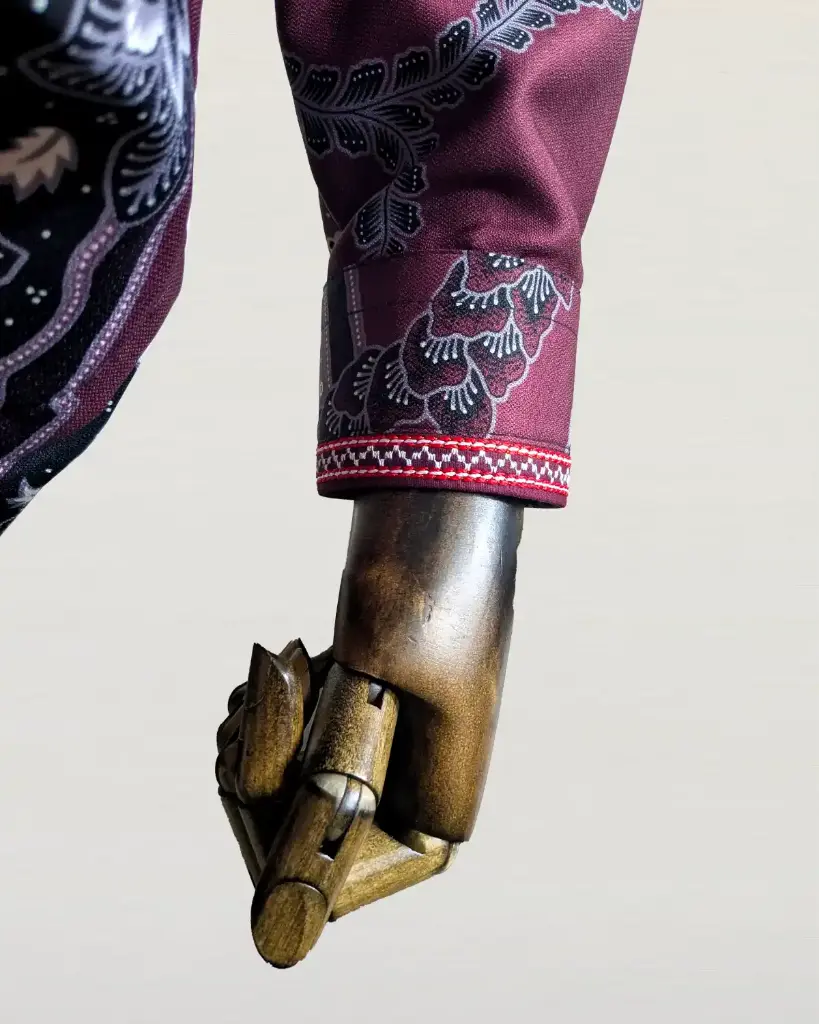 Batik Aruna Maroon