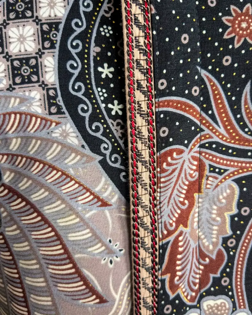 Batik Svara Cokelat