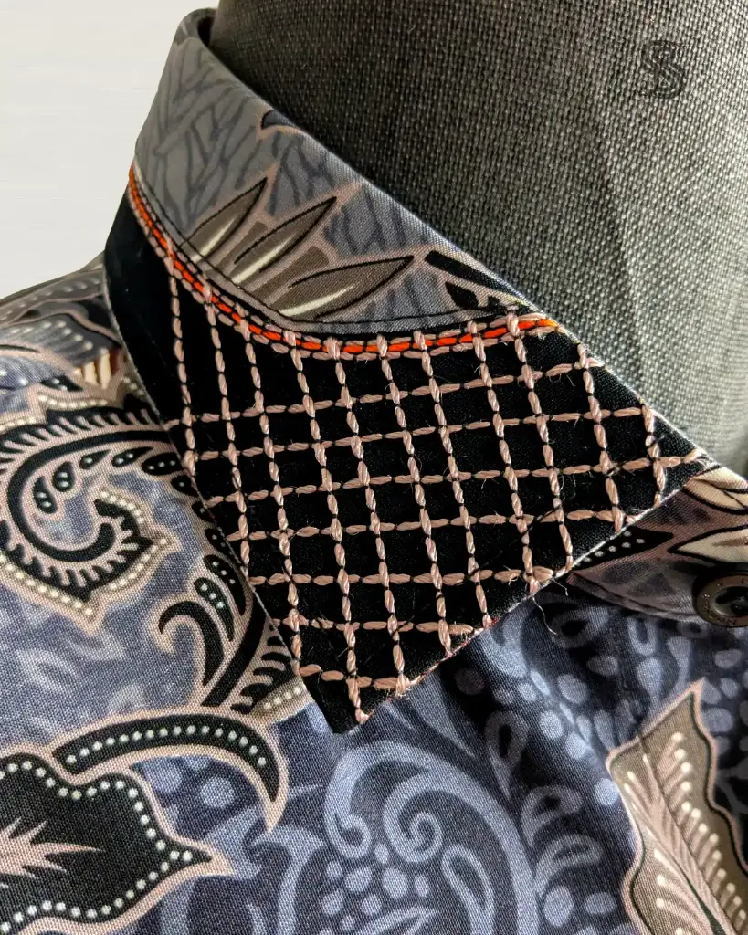 Batik Arunika Biru
