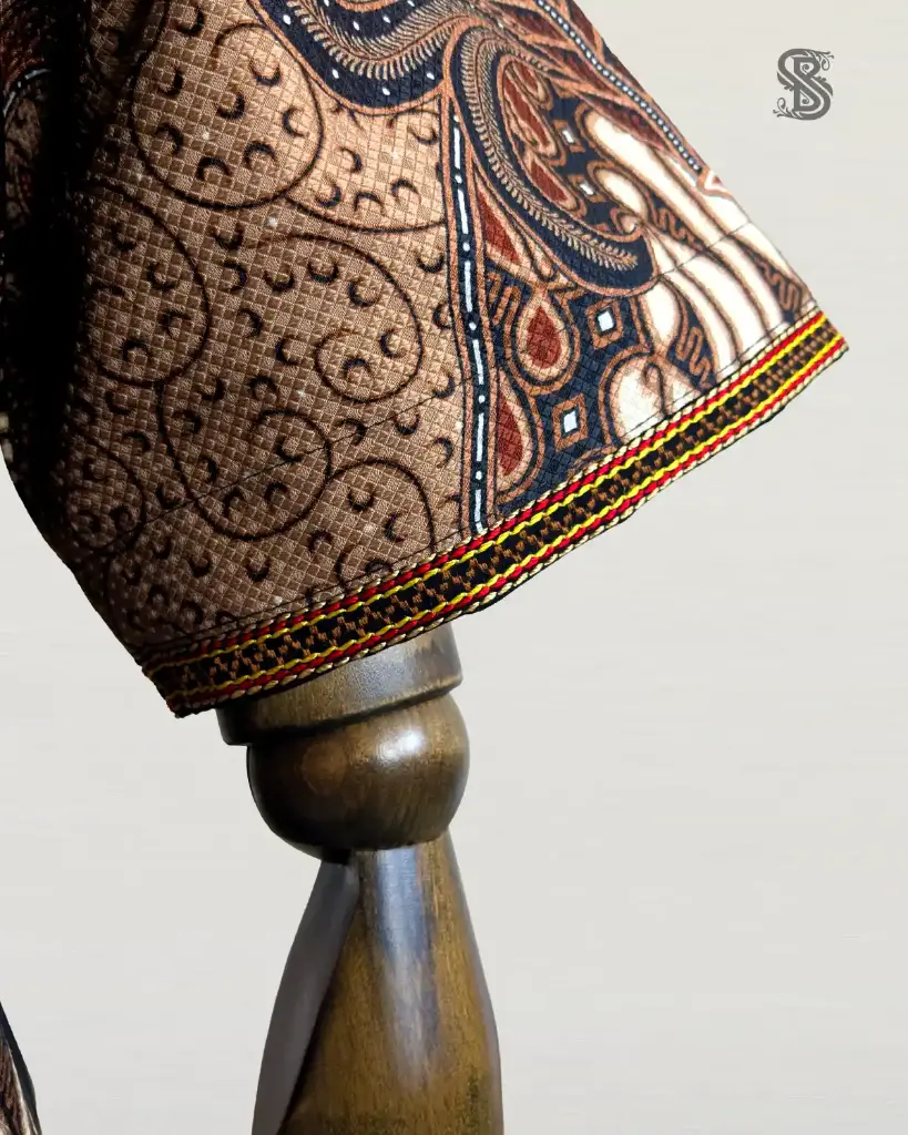 Batik Parang Flora Brown