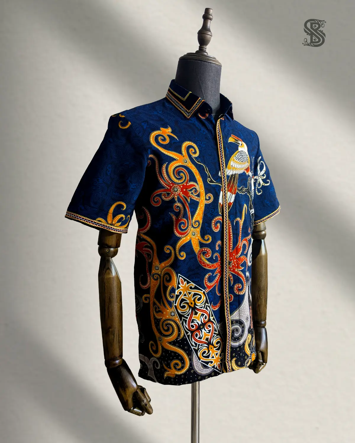 Batik Garuda Nawasena