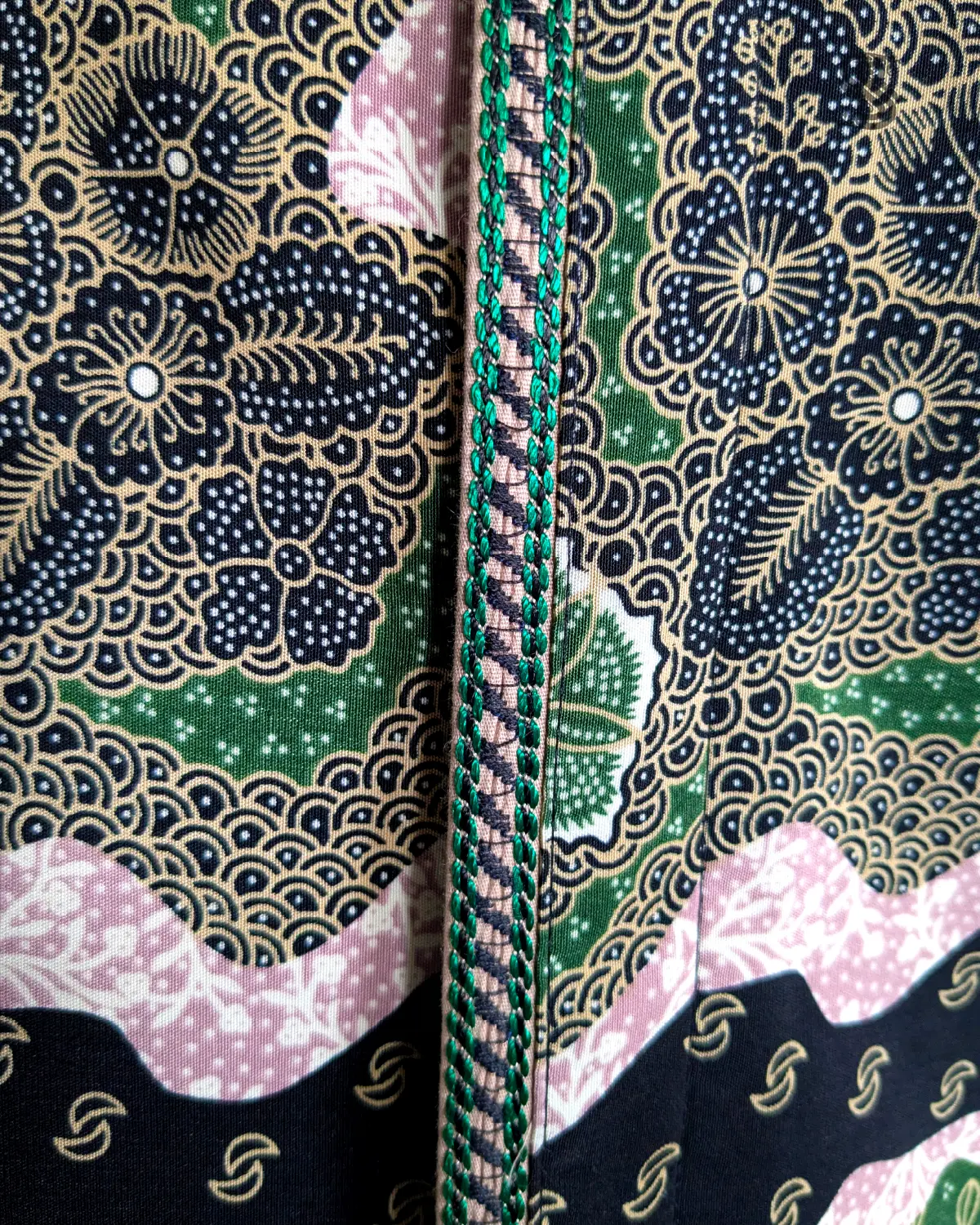 Batik Lelana Arunika