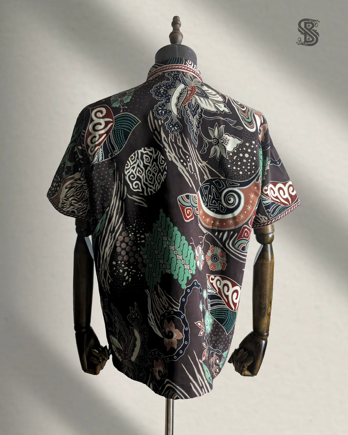 Batik Lelana Arunika