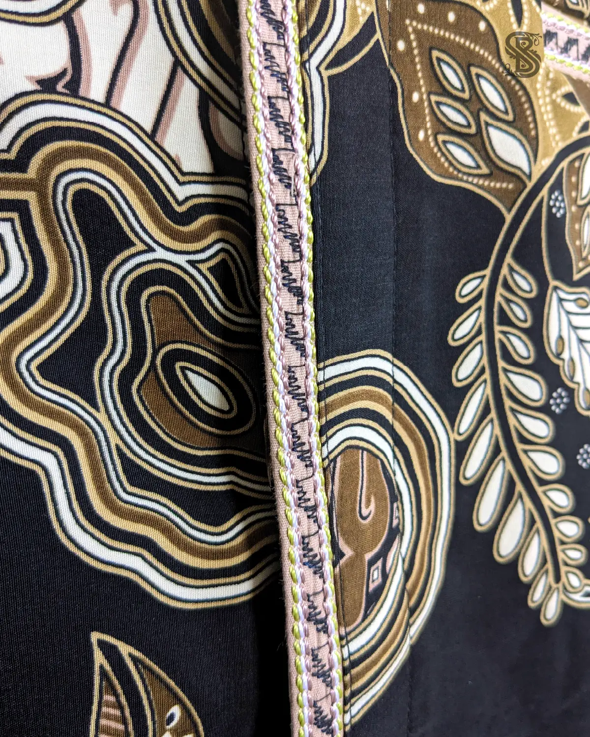 Batik Kusuma Kartika