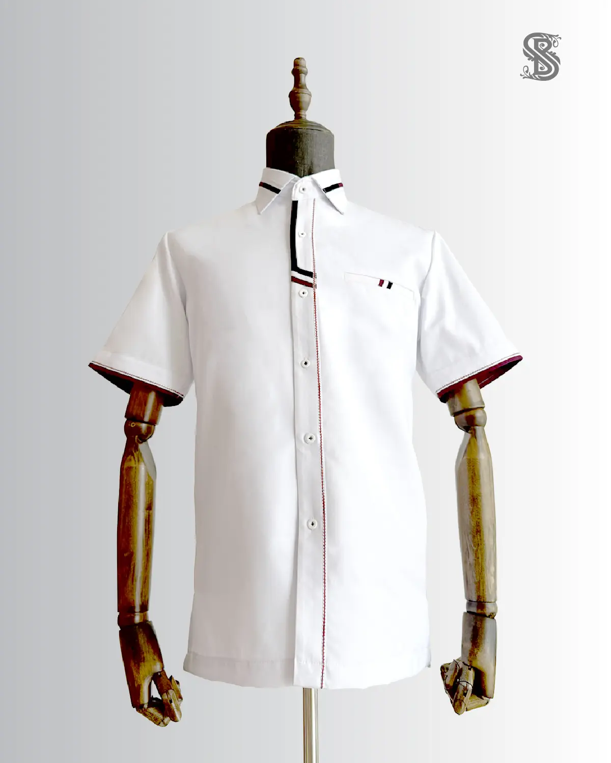 Kemeja White Monarch