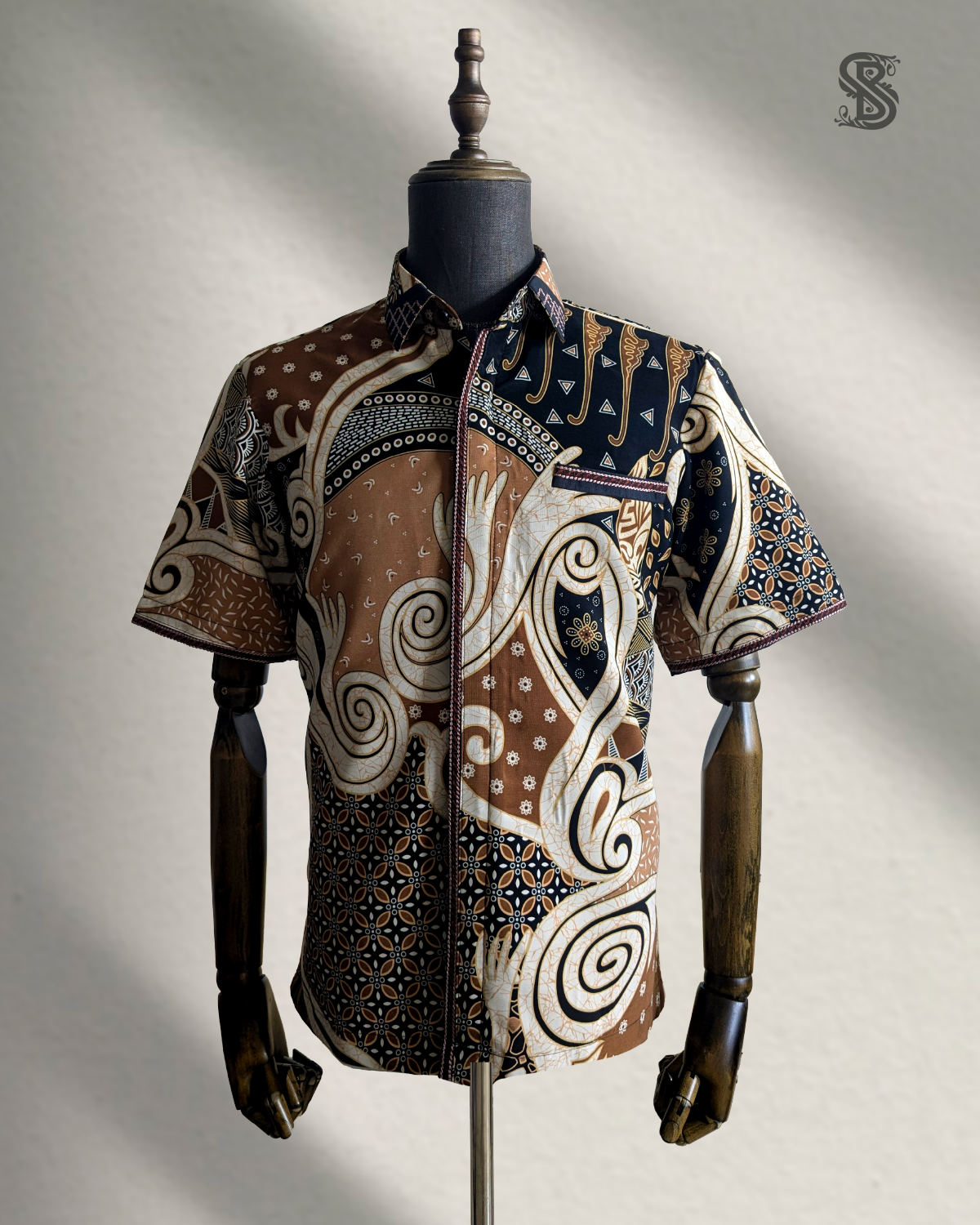 Batik Grawira Swarna